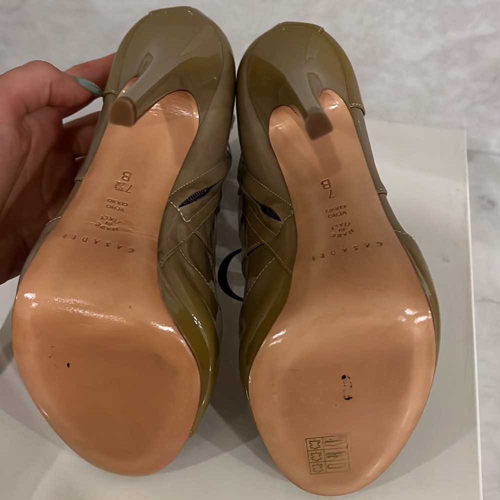 Casadei Beautiful Buckle Bootie with side zipper - Picture 4 of 5